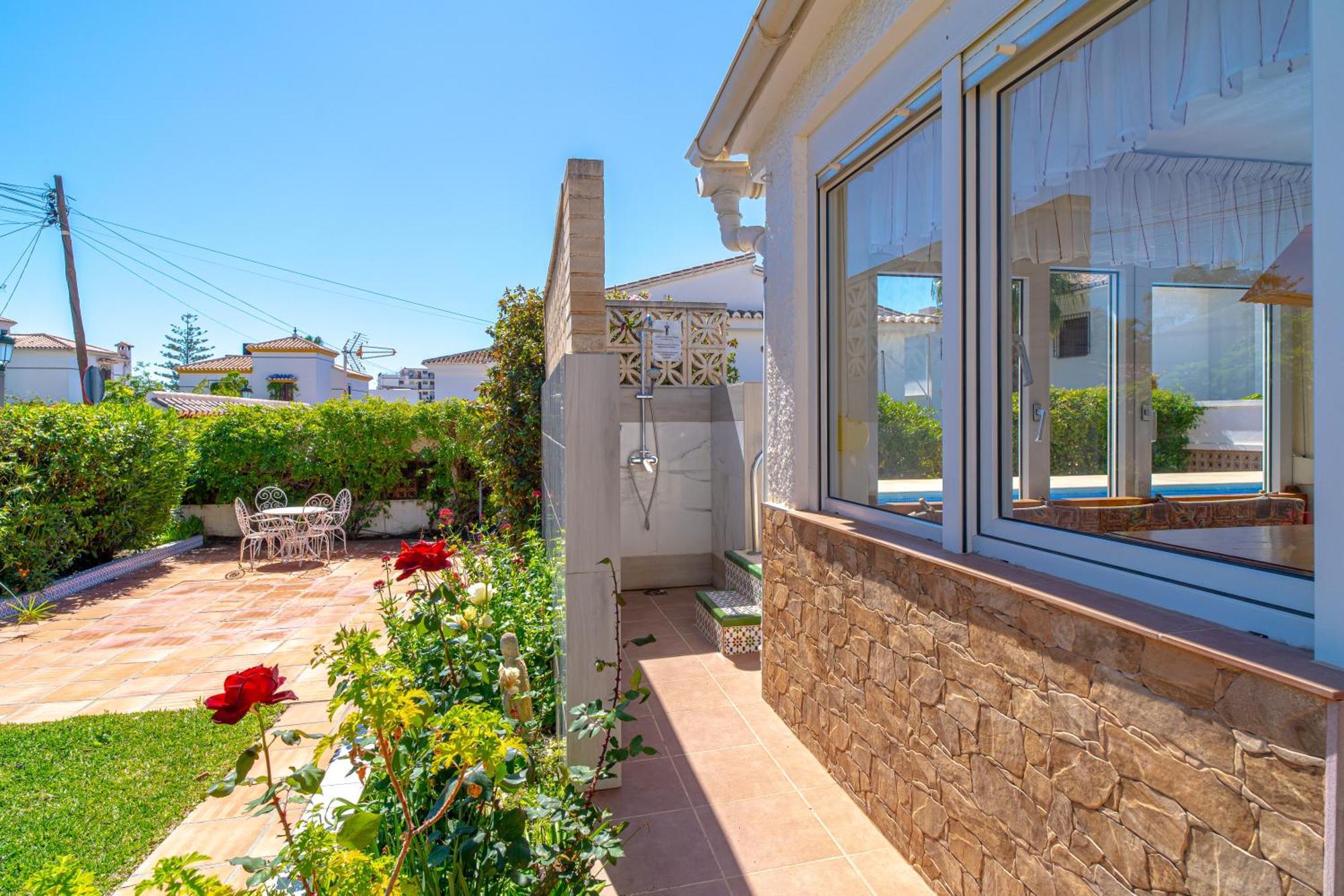 Villa Sevilla Casasol Nerja Exterior photo